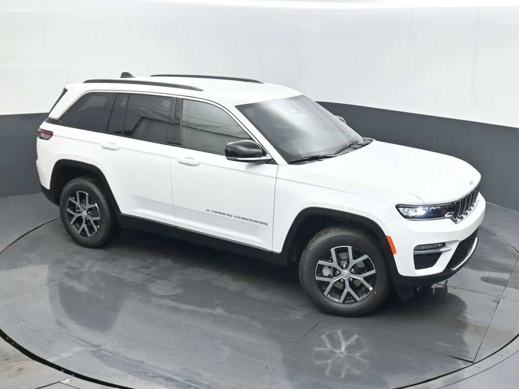 New 2025 Jeep Grand Cherokee Limited w/ Trailer Tow Package image 38