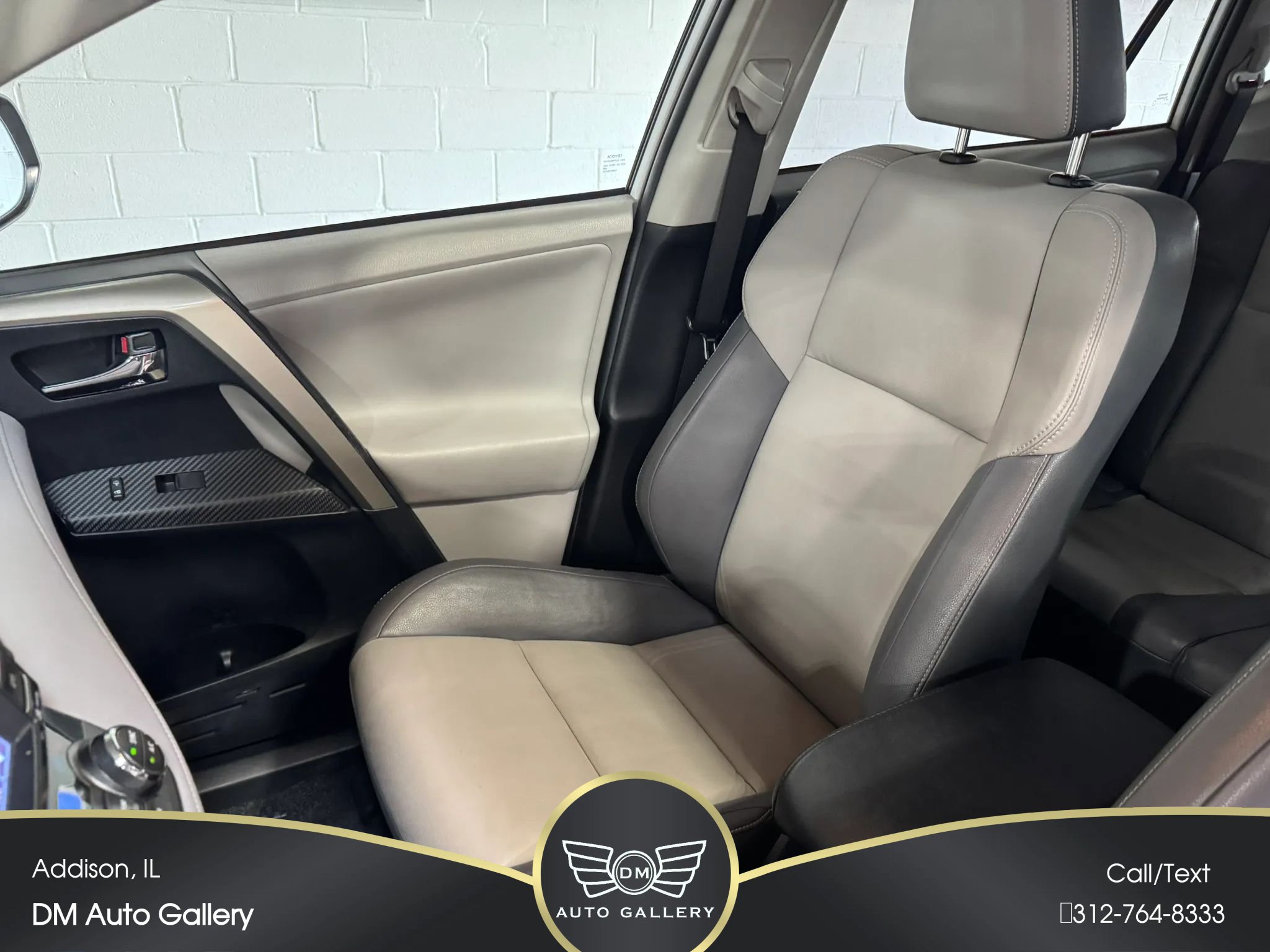 Used 2013 Toyota RAV4 Limited AWD/4WD image 23