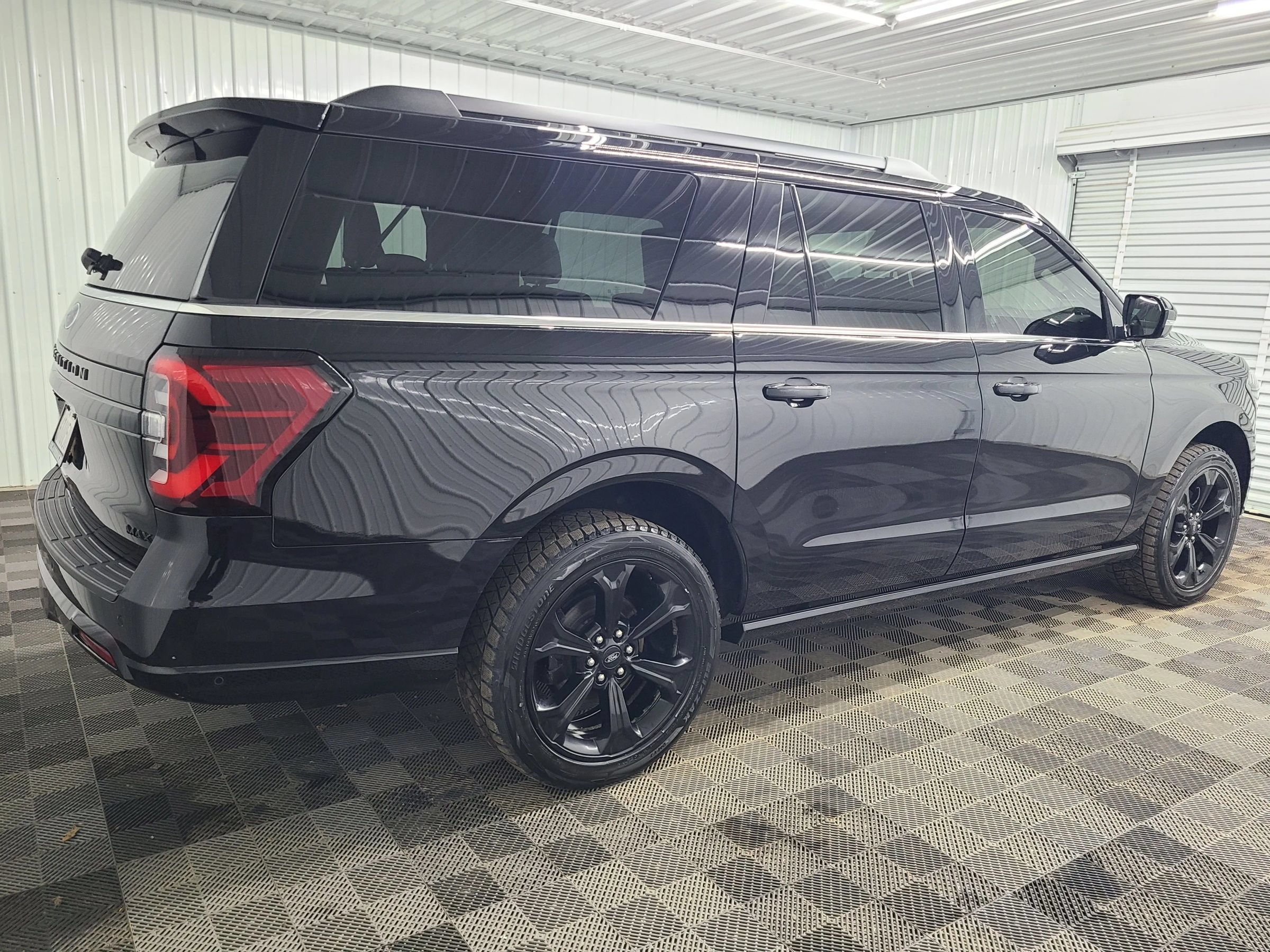 Used 2022 Ford Expedition Max Limited AWD/4WD image 10