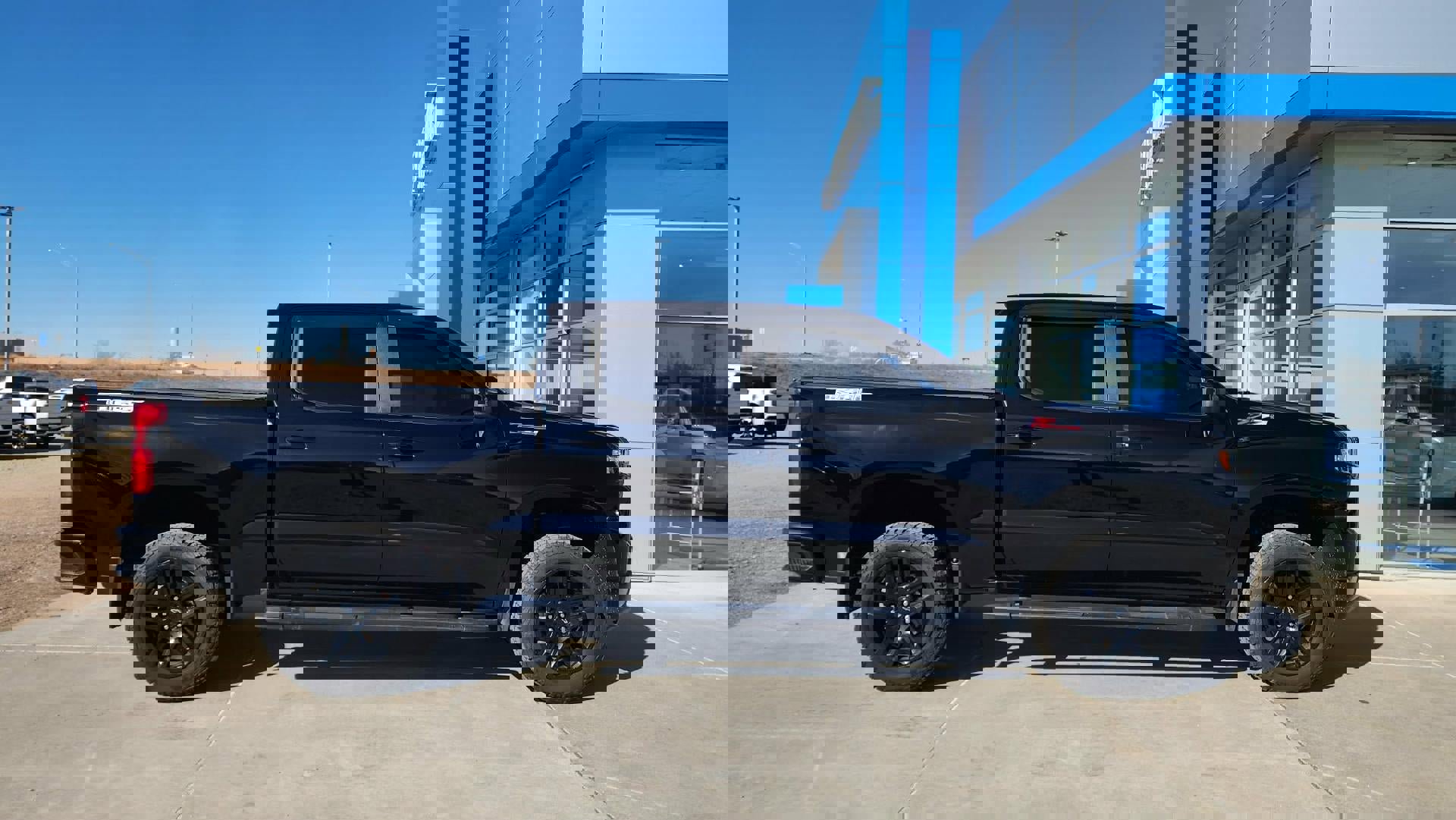 Certified 2022 Chevrolet Silverado 1500 LT Trail Boss w/ Bed Protection Package image 6