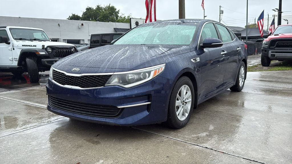 Used 2017 Kia Optima LX FWD image 10