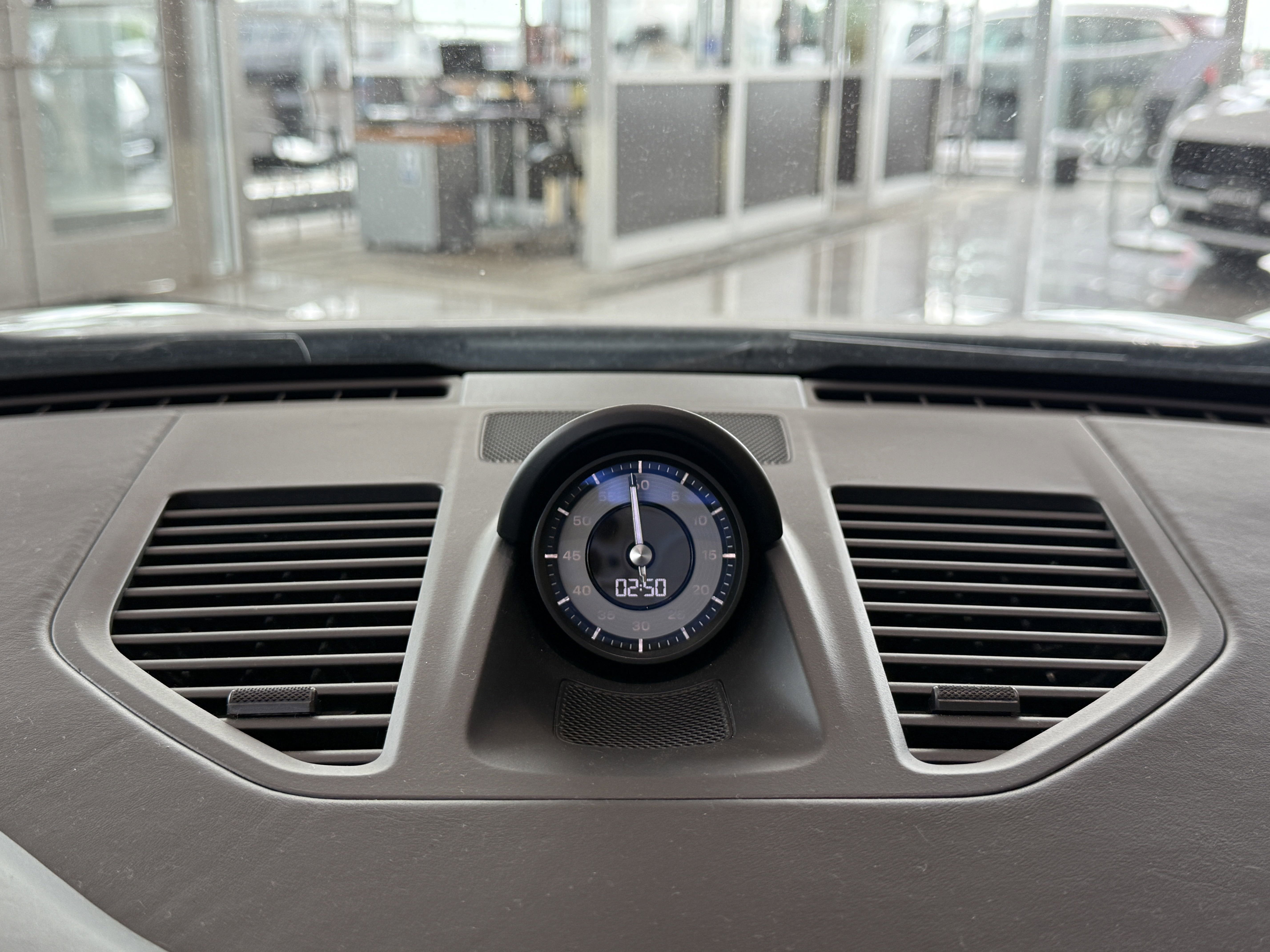 Used 2024 Porsche 911 Targa 4 GTS image 29