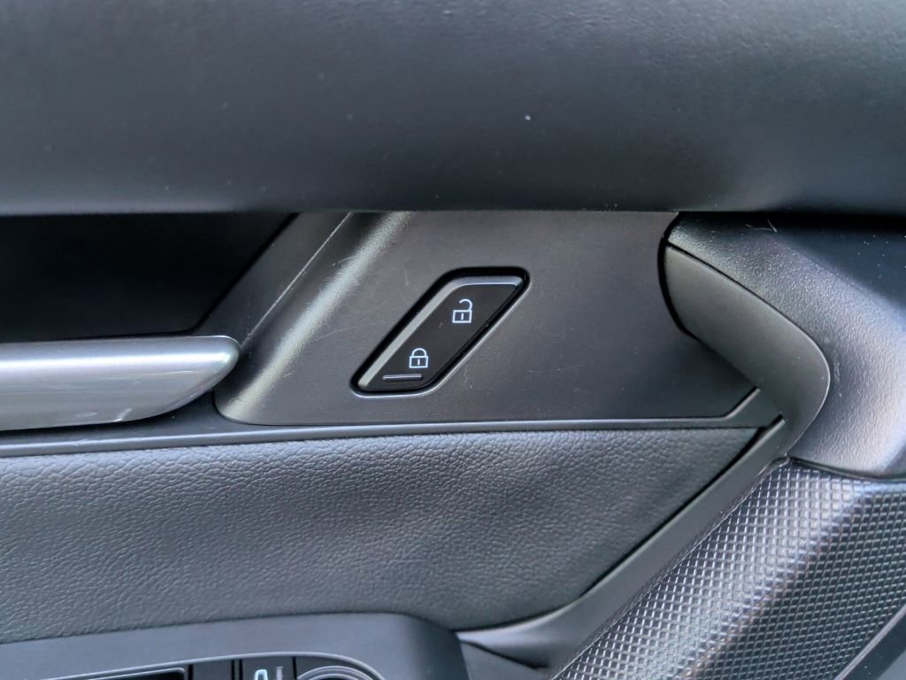 Certified 2025 MAZDA CX-50 AWD 2.5 Hybrid w/ Premium Pkg image 16