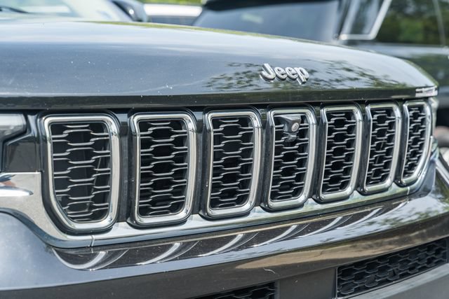 Used 2021 Jeep Grand Cherokee L Limited w/ Luxury Tech Group II AWD/4WD image 29