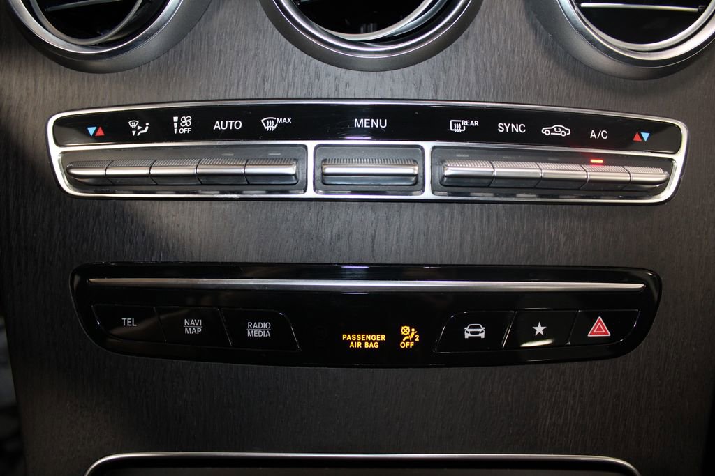 Used 2022 Mercedes-Benz GLC 300 image 48