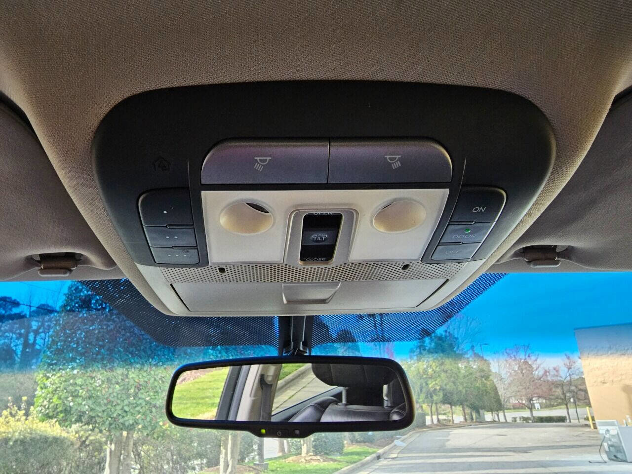 Used 2011 Acura MDX w/ Advance Package image 23