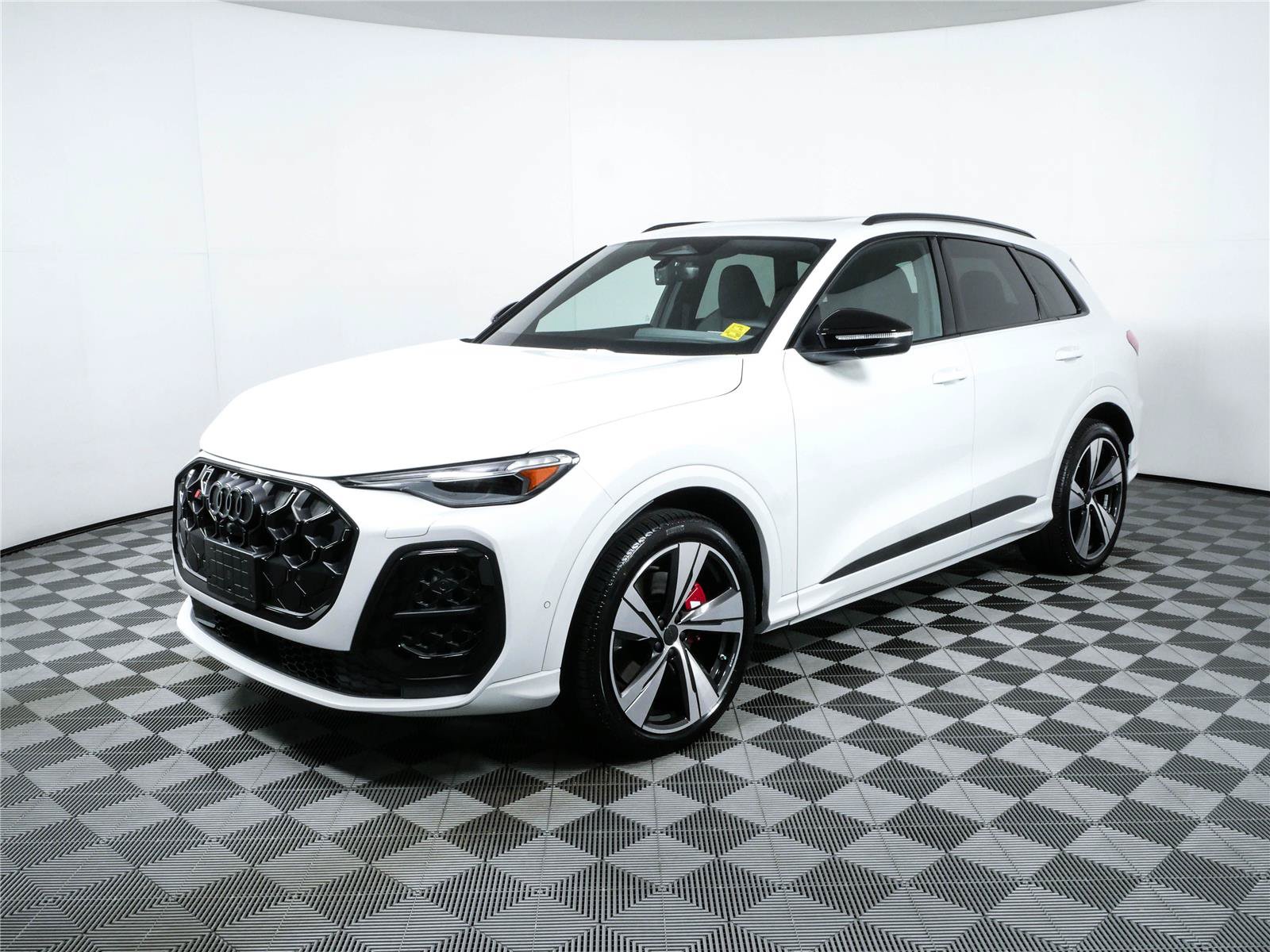 New 2026 Audi SQ5 Prestige AWD/4WD image 28