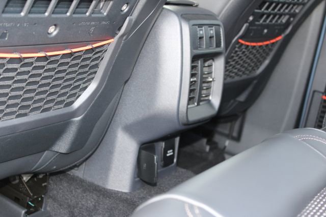 Used 2025 Ford Bronco Raptor AWD/4WD image 42