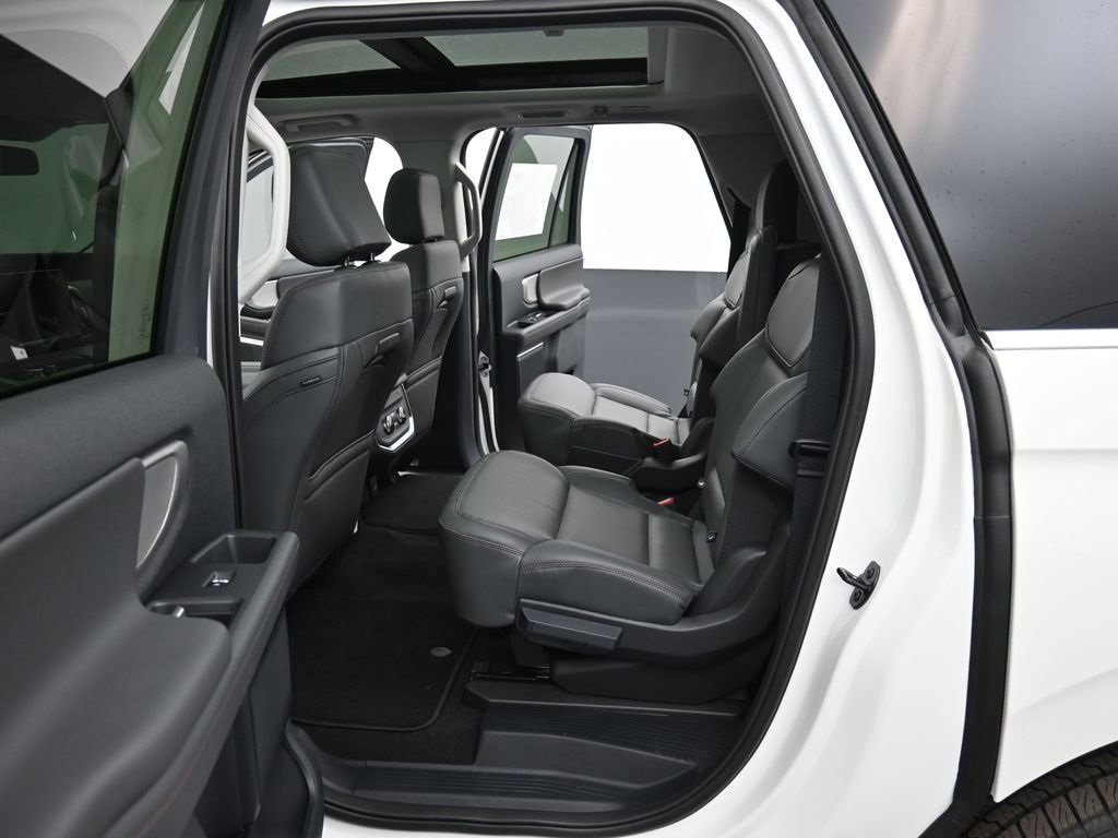 New 2025 Ford Expedition Max Active image 7