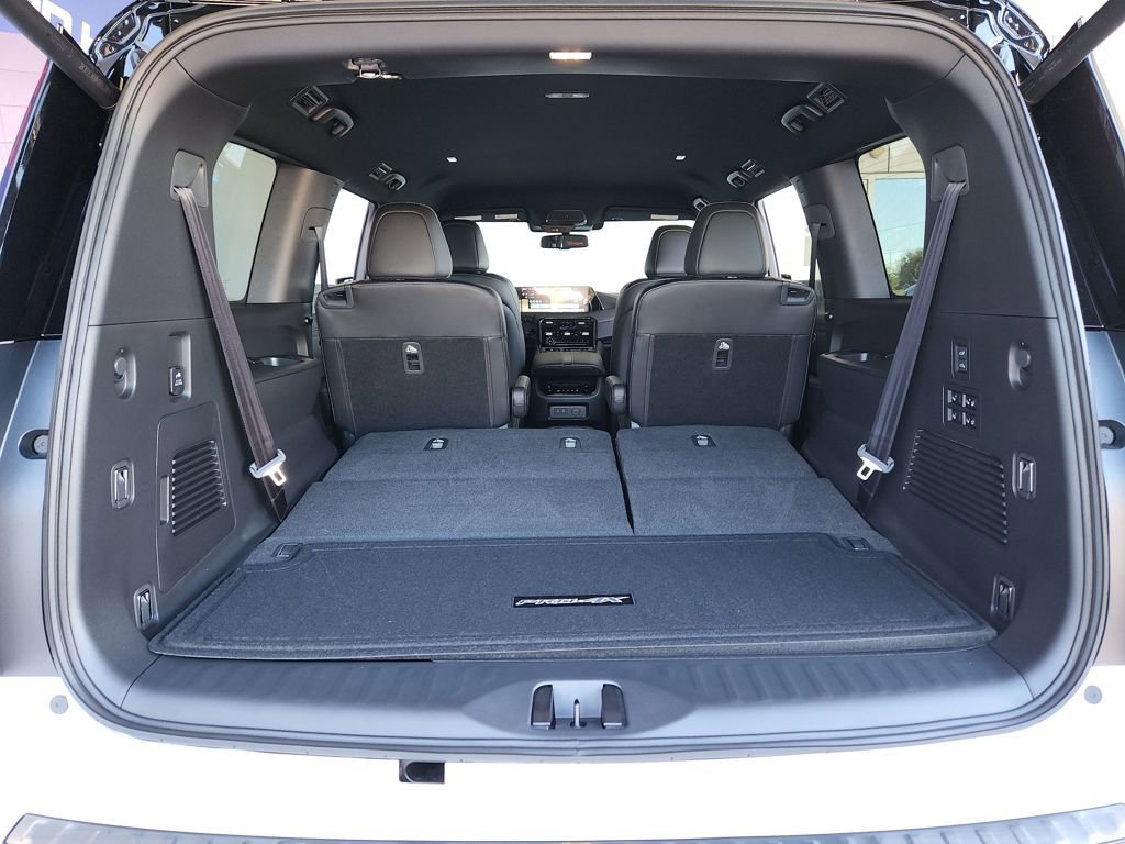 New 2026 Nissan Armada PRO-4X w/ Captain's Chari Seat Package image 9