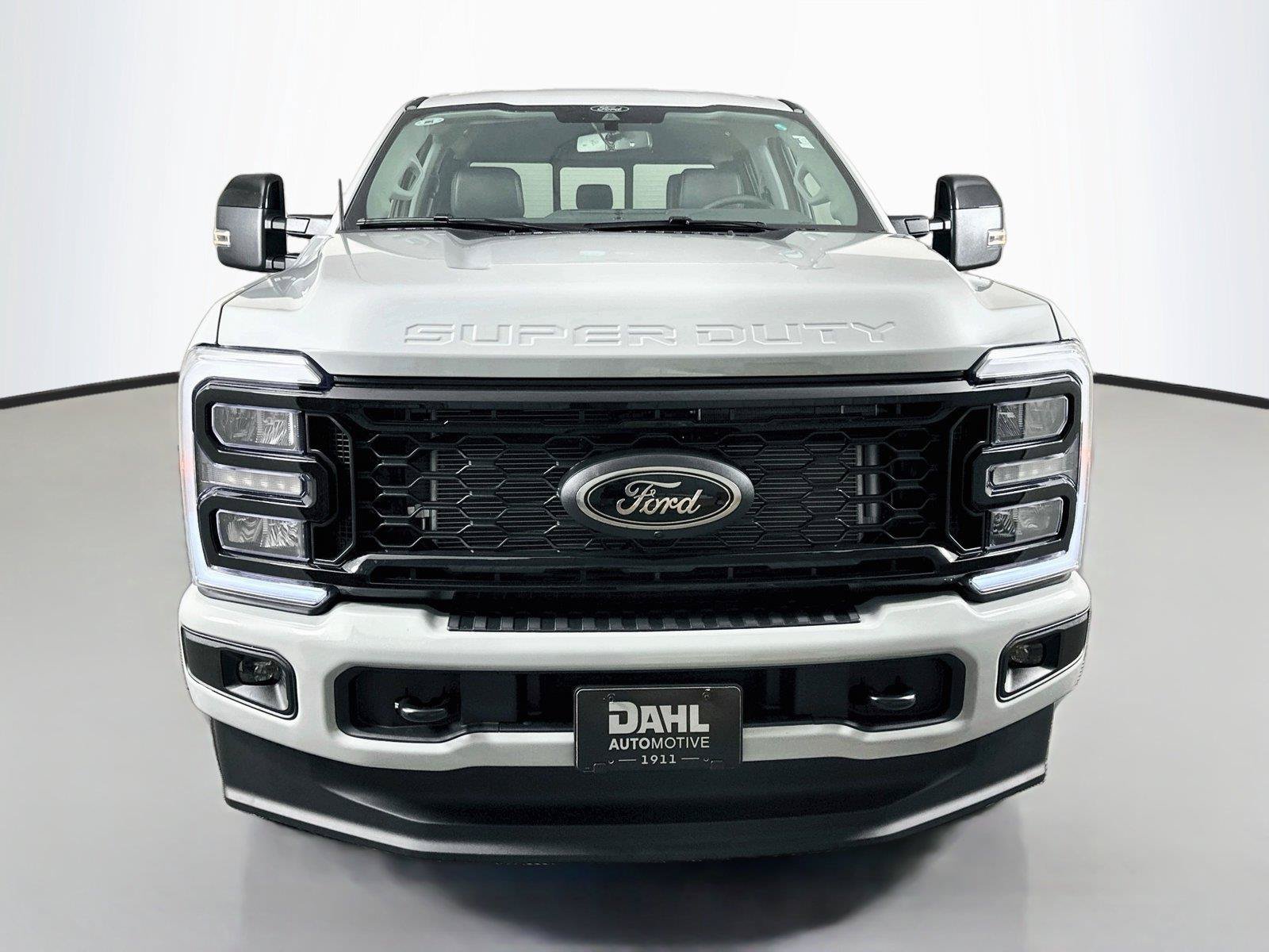 New 2026 Ford F250 Lariat w/ Black Appearance Package AWD/4WD image 3