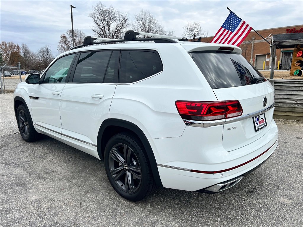 Used 2021 Volkswagen Atlas SE image 3