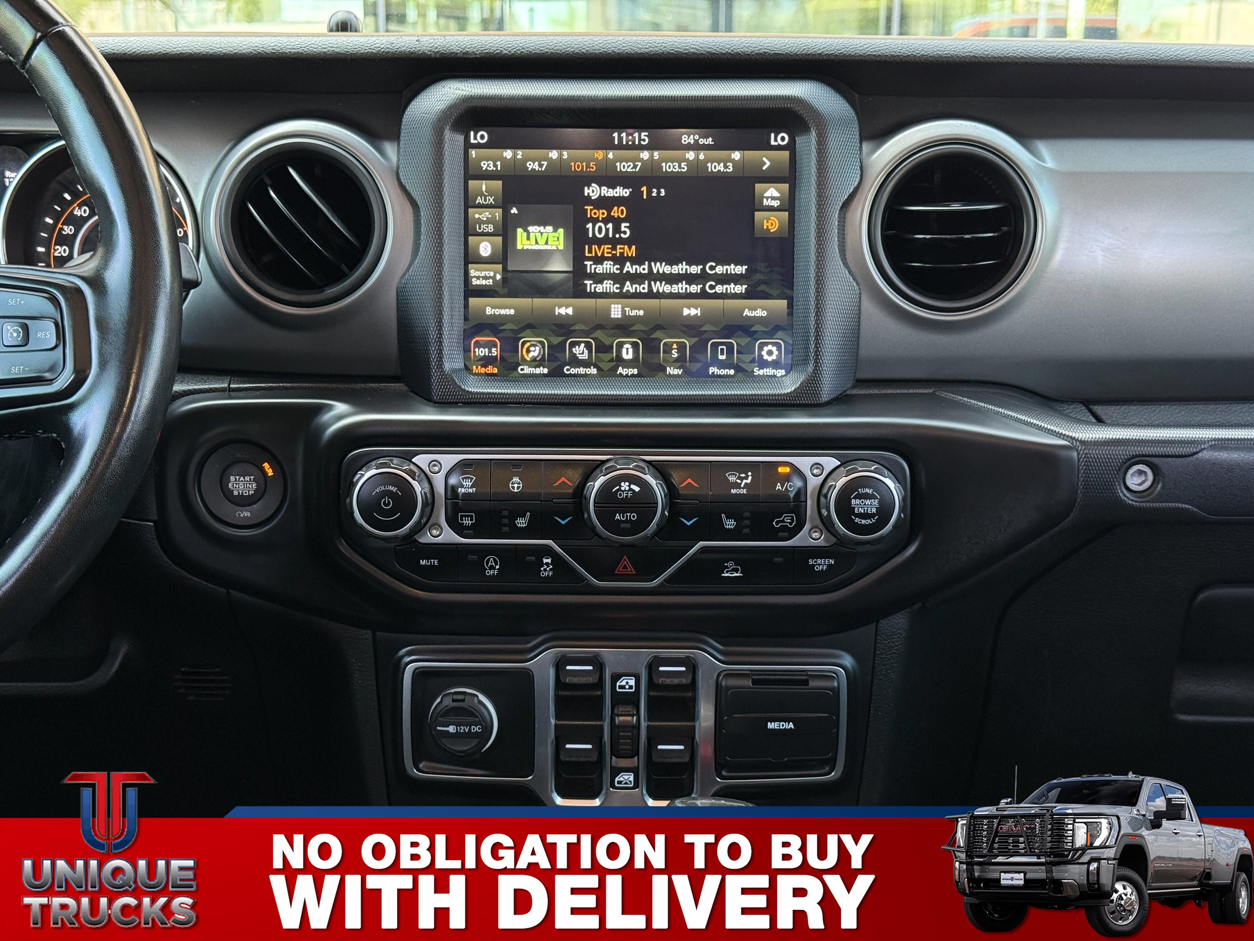Used 2021 Jeep Gladiator Willys AWD/4WD image 39