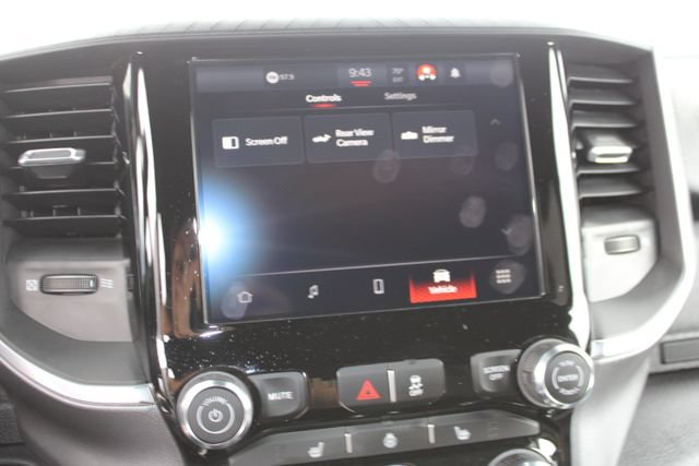 Used 2025 RAM 3500 Big Horn AWD/4WD image 46