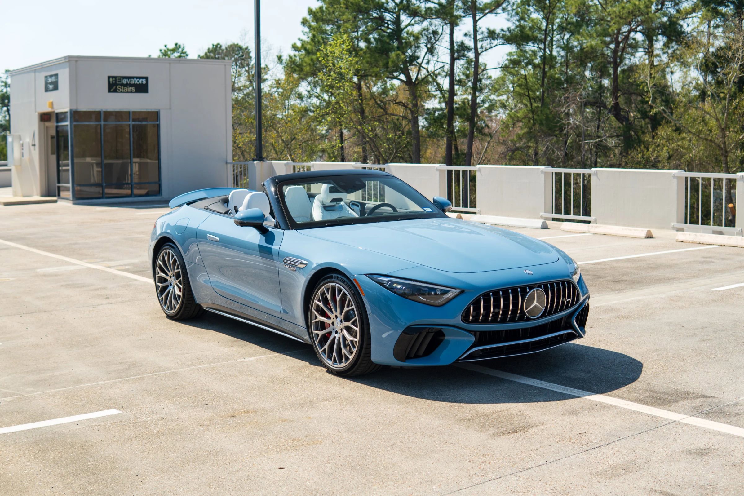 Used 2025 Mercedes-Benz SL 55 AMG 4MATIC image 29
