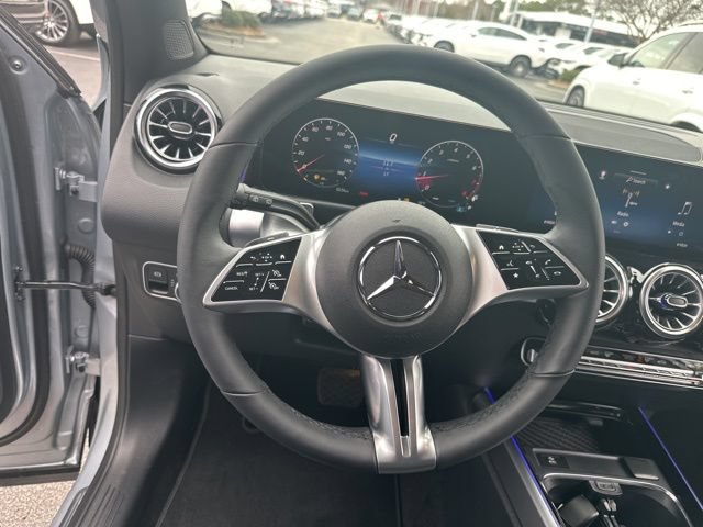 Used 2026 Mercedes-Benz GLB 250 image 15