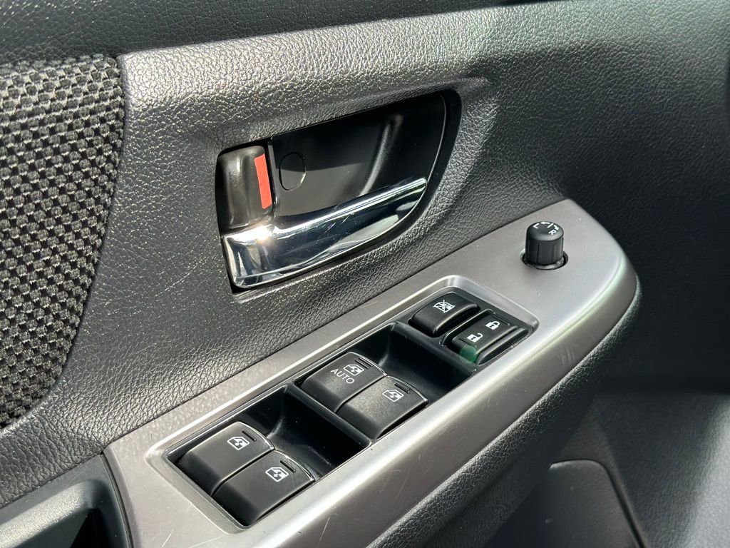 Used 2016 Subaru Crosstrek 2.0i Premium w/ Moonroof Package image 17