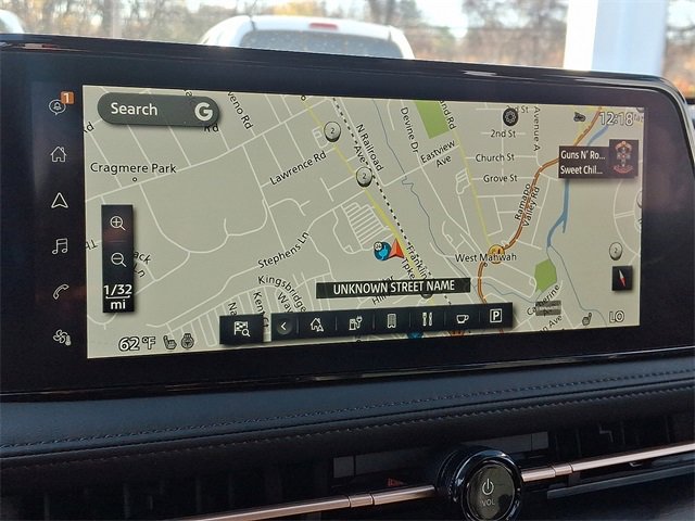 Used 2024 Nissan Ariya AWD image 18