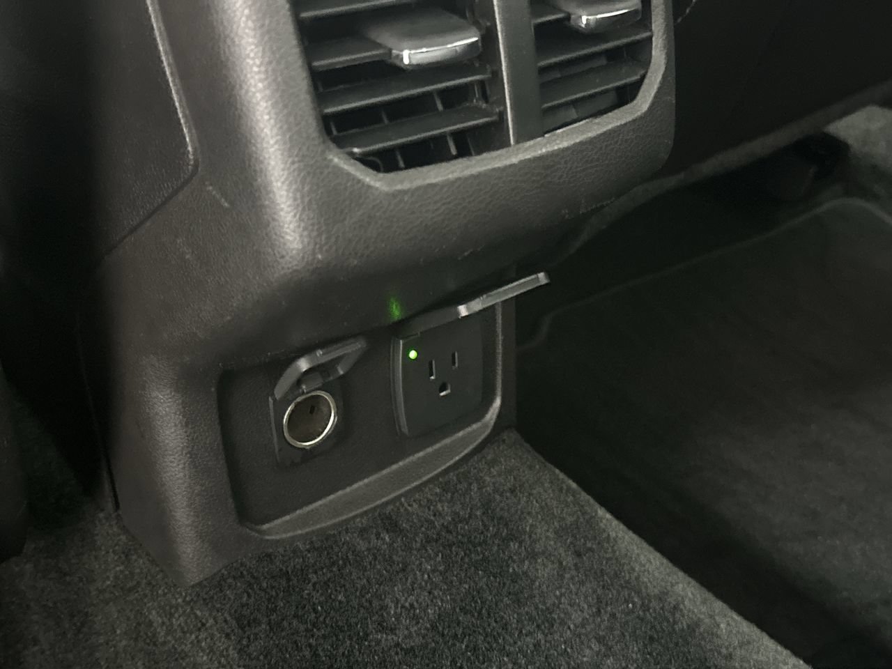 Used 2016 Ford Fusion SE w/ Equipment Group 202A FWD image 50
