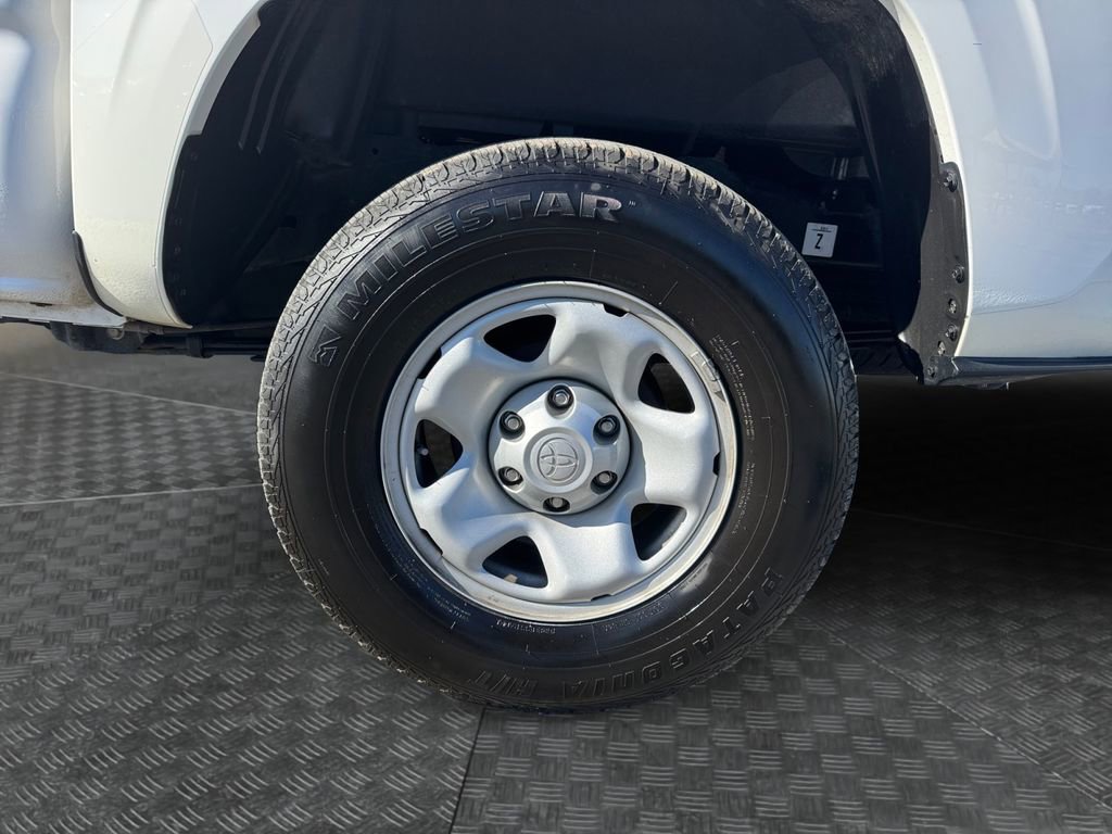 Used 2023 Toyota Tacoma SR5 image 15