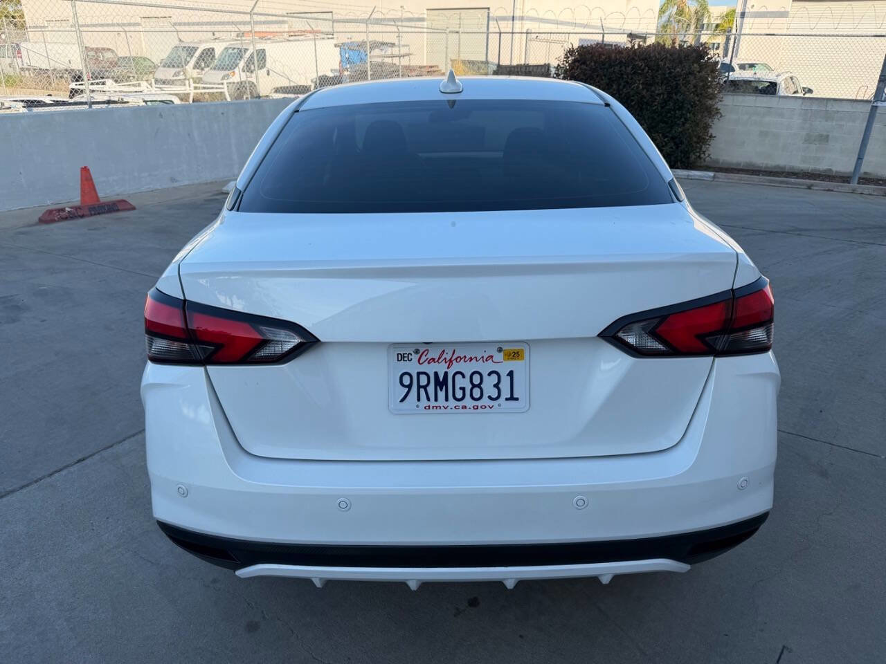 Used 2021 Nissan Versa SV image 16