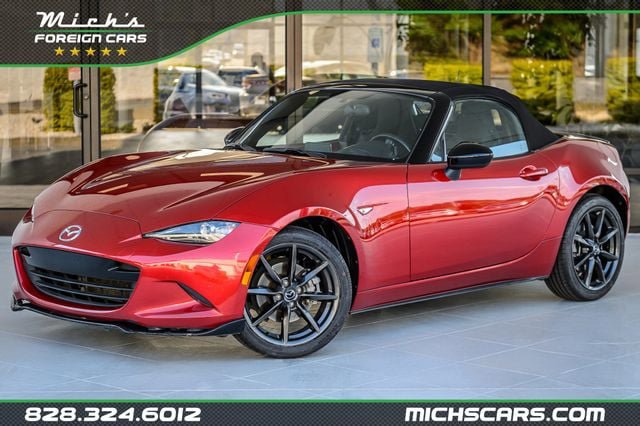 Used 2016 MAZDA MX-5 Miata Club RWD image 1