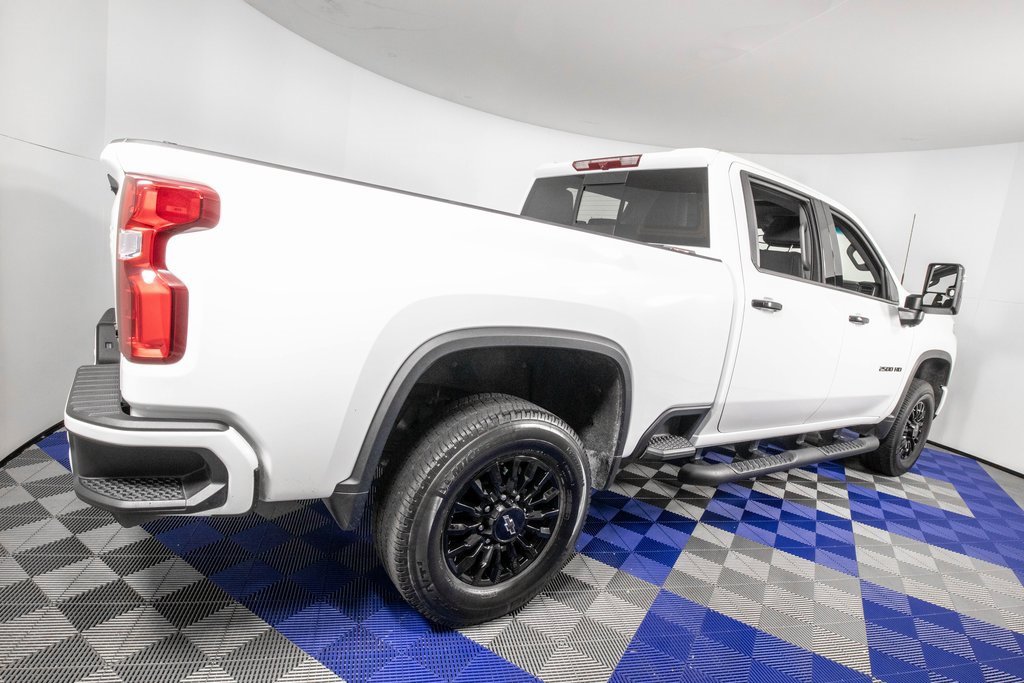 Used 2024 Chevrolet Silverado 2500 LTZ w/ LTZ Plus Package image 4