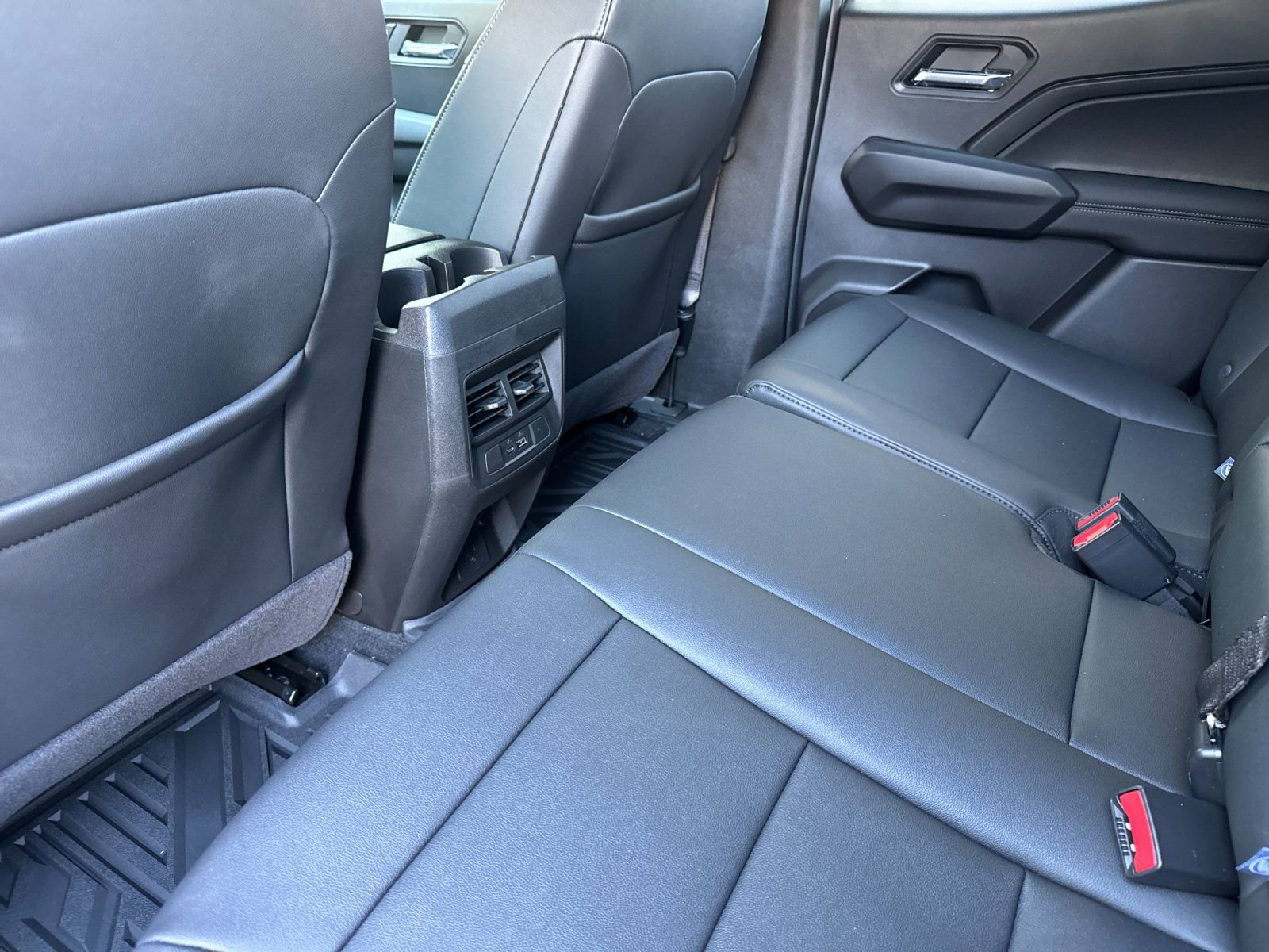 New 2026 Chevrolet Colorado LT w/ LT Convenience Package image 12