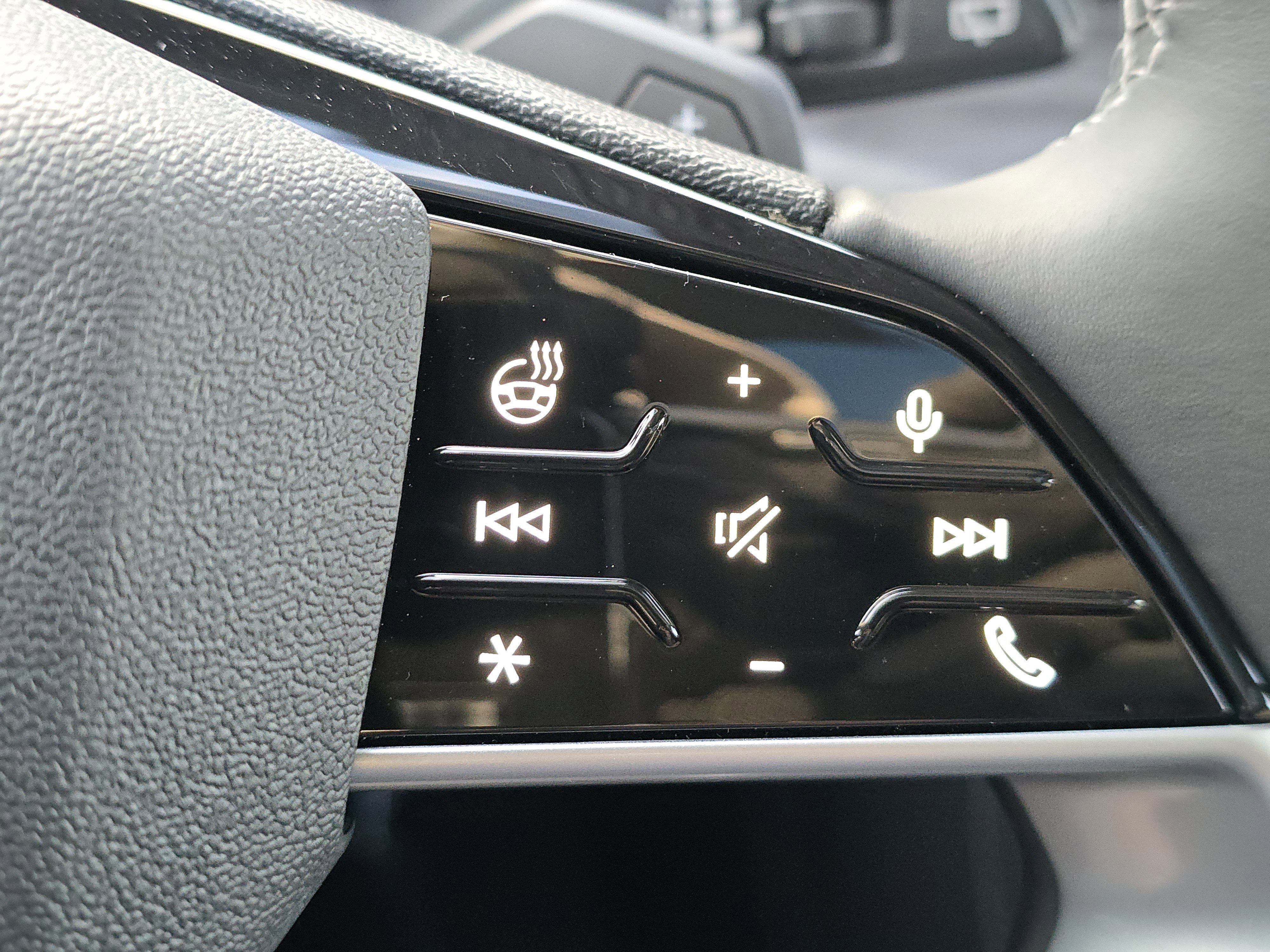 New 2025 Audi Q5 Premium Plus image 13