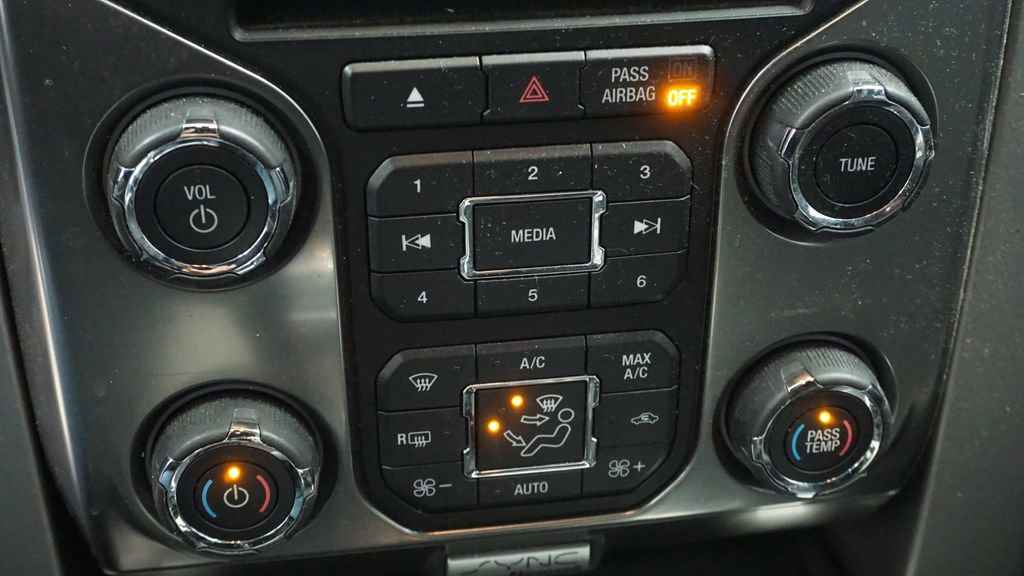 Used 2013 Ford F150 FX4 w/ Luxury Equipment Group image 31