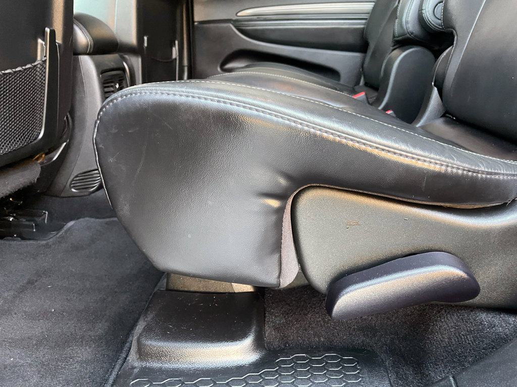 Used 2022 Dodge Durango GT image 18