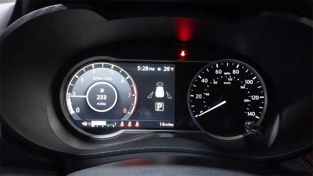 Used 2025 Nissan Versa SR w/ Trunk Package image 22