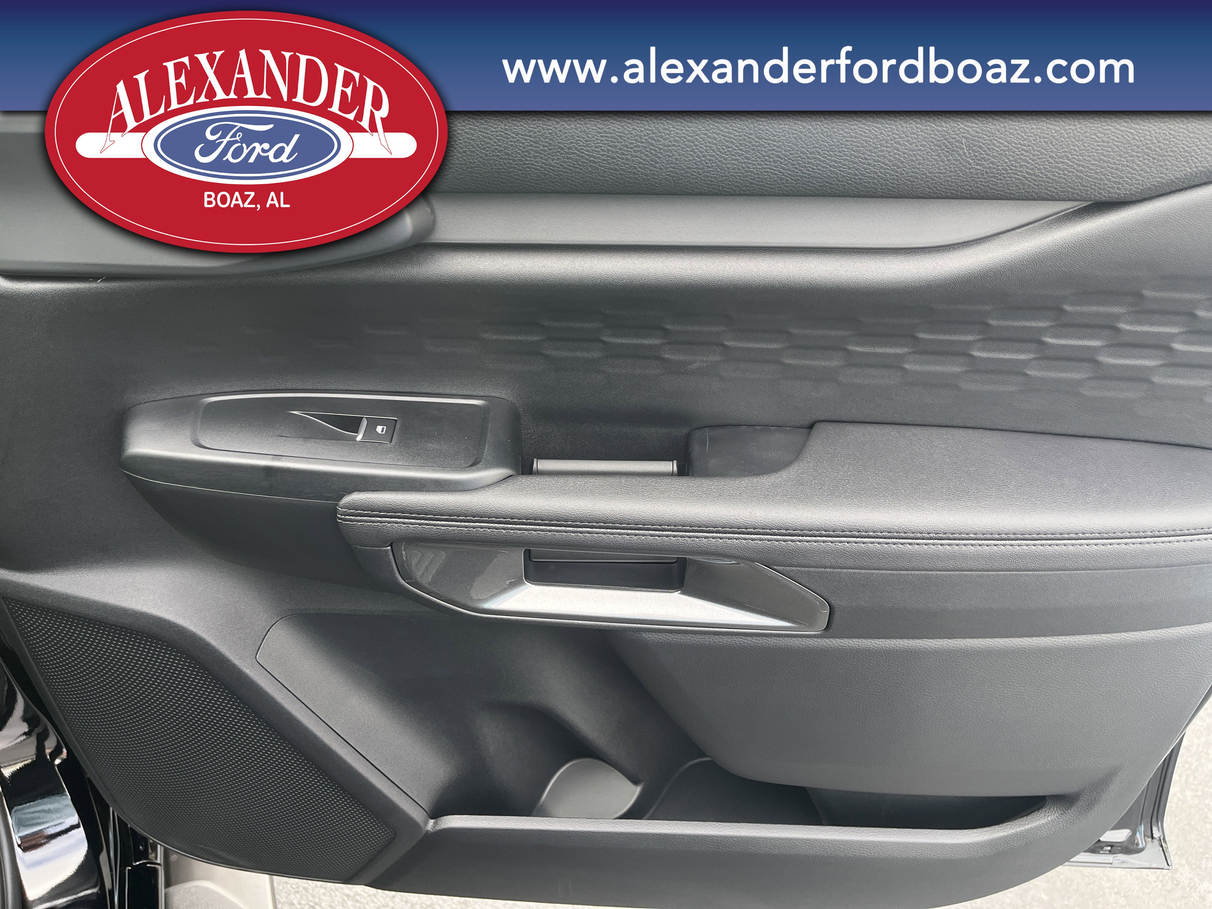 New 2025 Ford Ranger XLT w/ FX4 Off-Road Package image 17