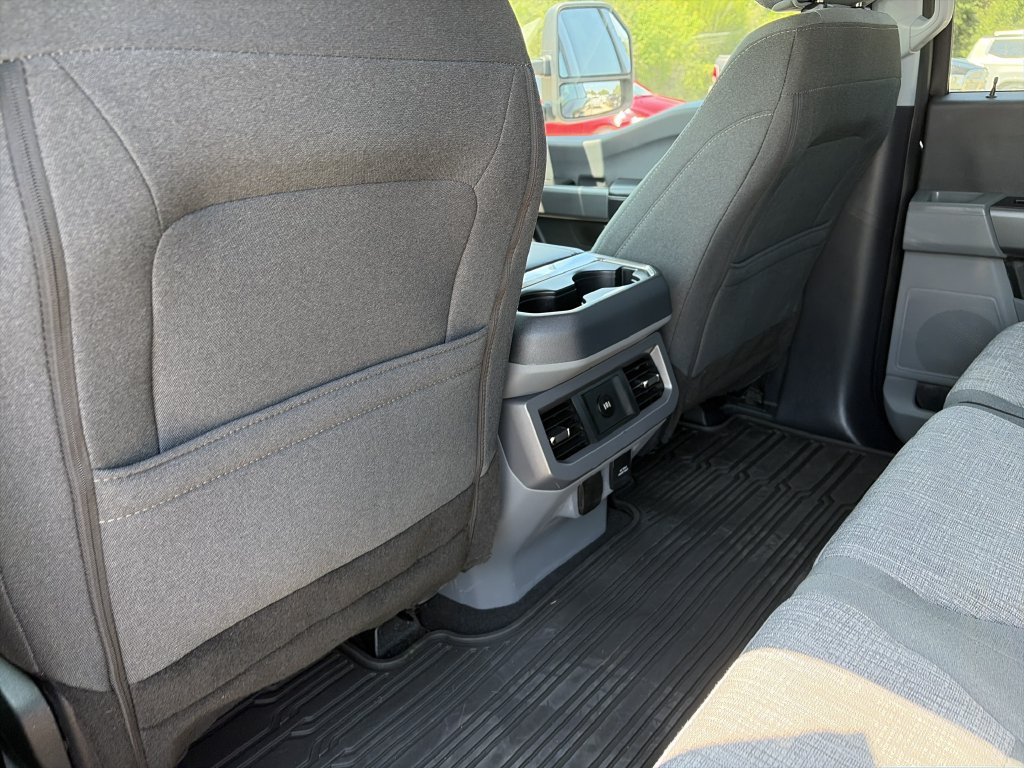 Used 2024 Ford F350 XLT w/ FX4 Off-Road Package AWD/4WD image 28