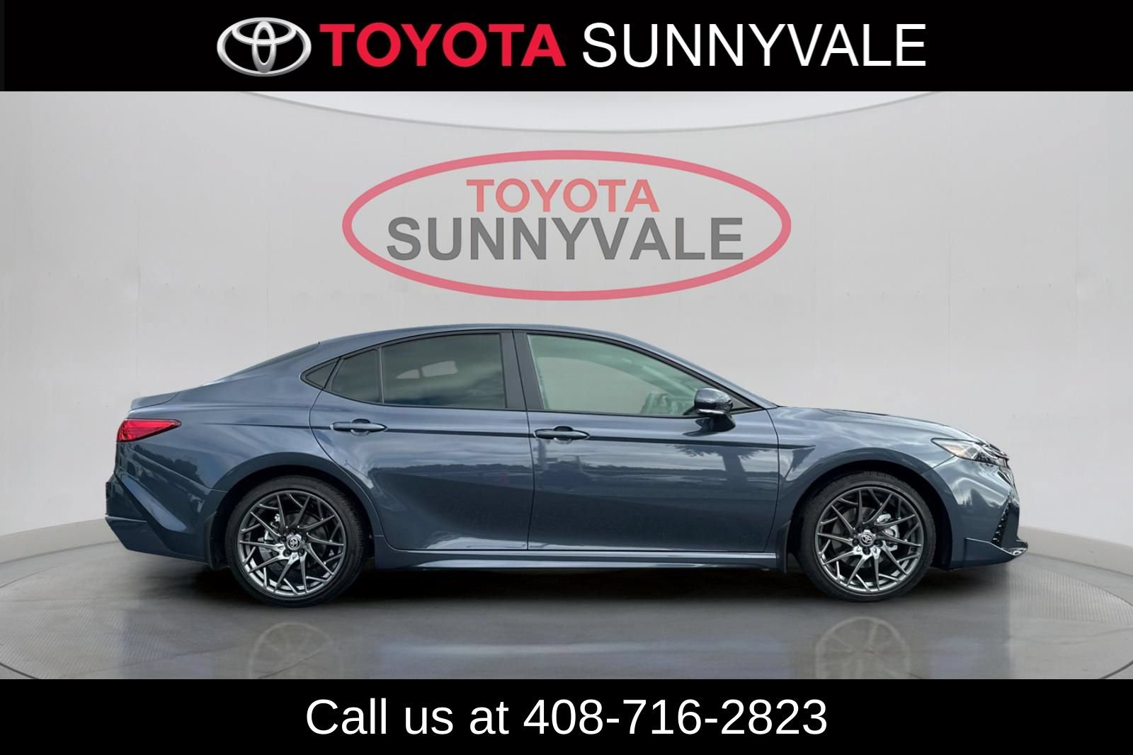 Used 2026 Toyota Camry XSE FWD image 9