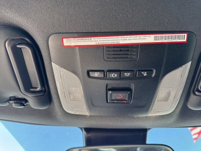 Used 2021 Toyota Corolla SE w/ Carpet Mat Package (TMS) FWD image 32