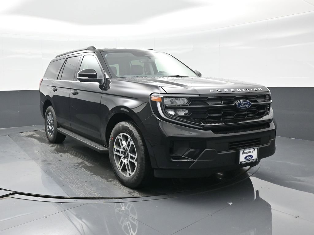 New 2026 Ford Expedition Active image 15