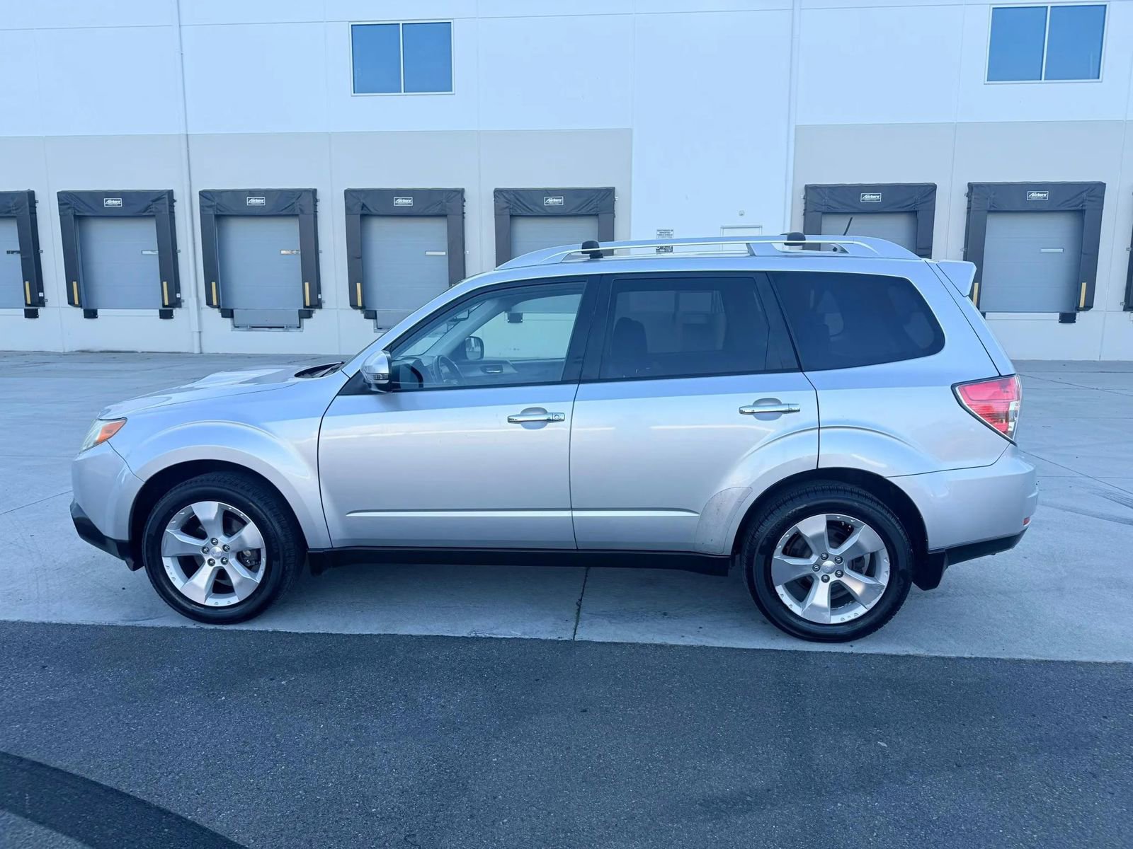 Used 2011 Subaru Forester 2.5XT Touring w/ Popular Equipment Group 1B AWD/4WD image 2