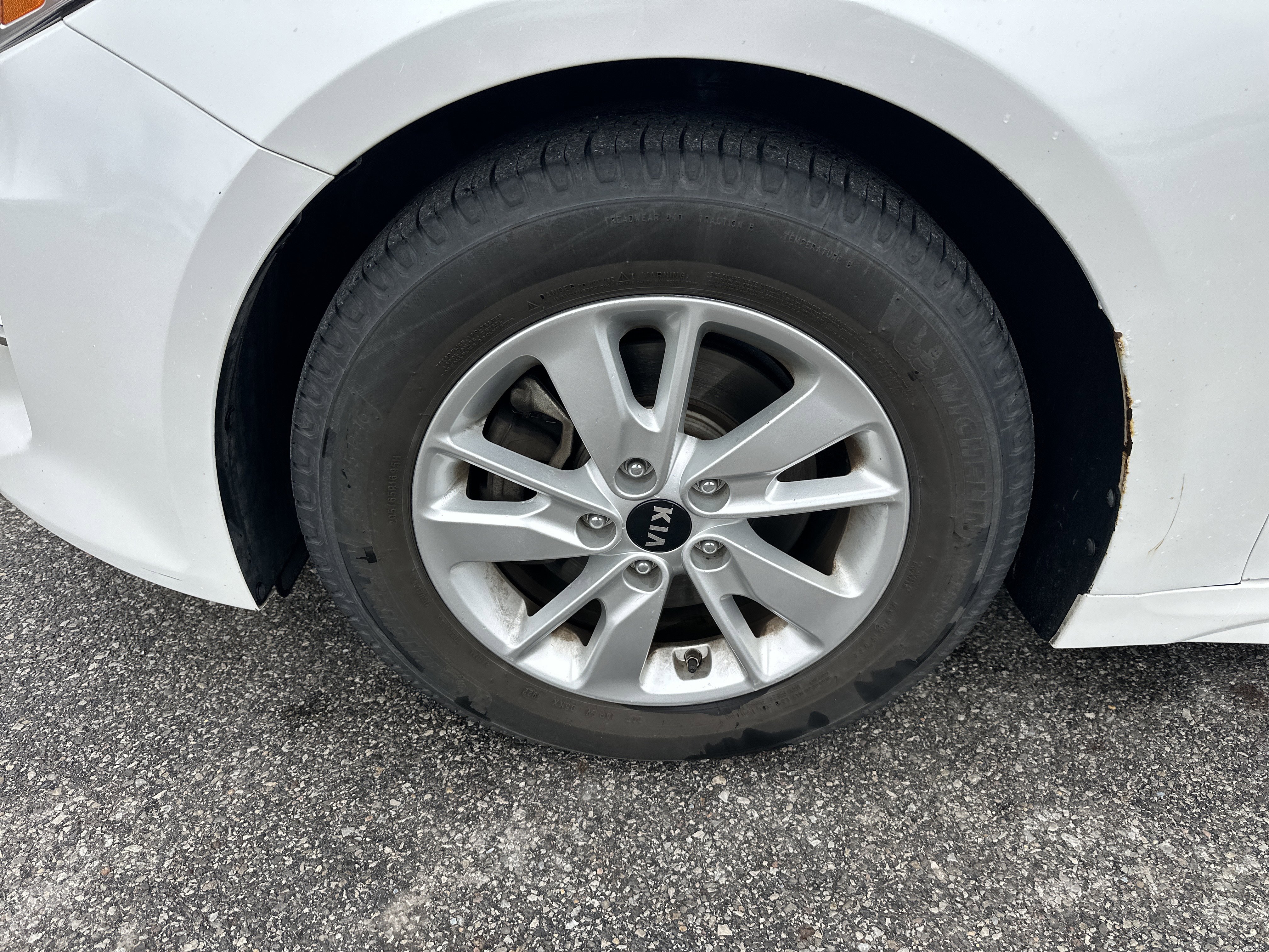 Used 2018 Kia Optima LX image 7