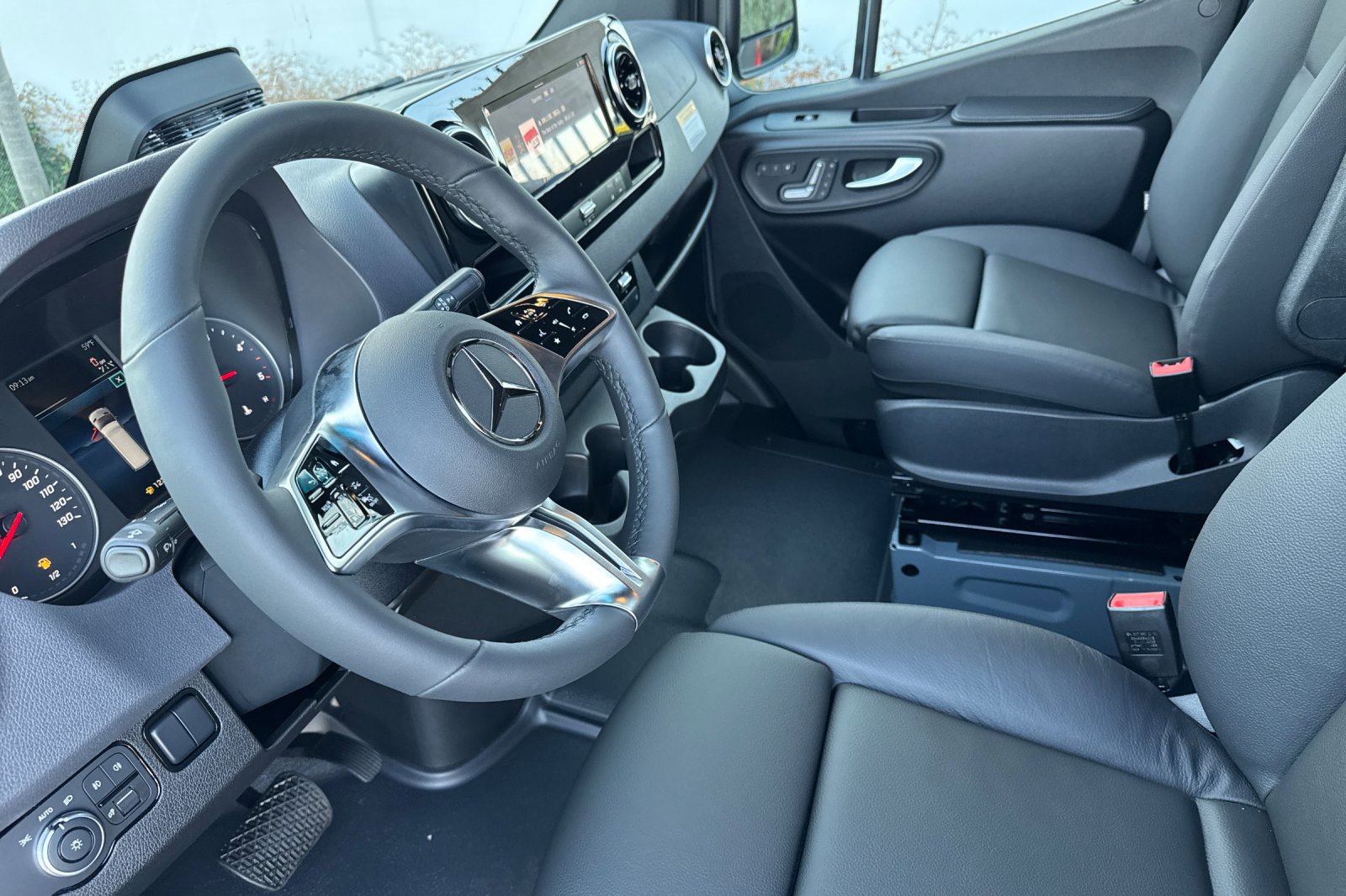 New 2026 Mercedes-Benz Sprinter 3500 image 10