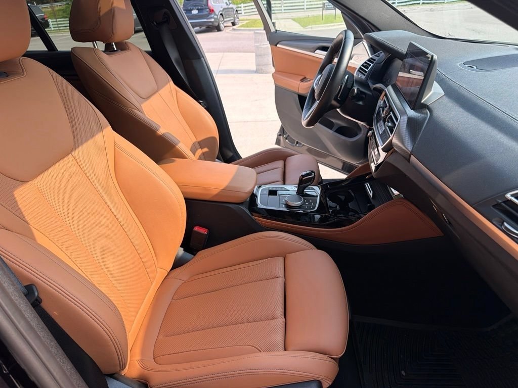 Used 2024 BMW X4 M40i w/ Premium Package AWD/4WD image 25