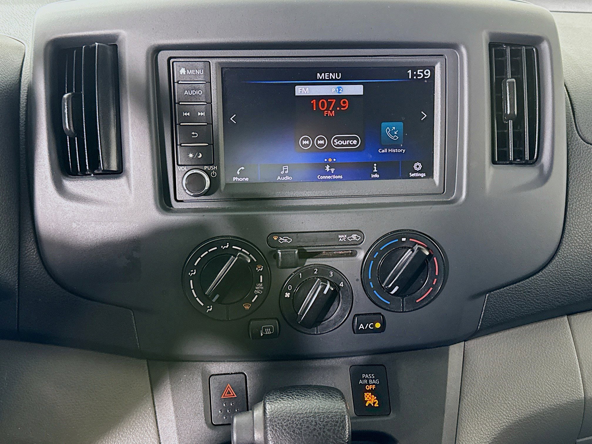 Used 2021 Nissan NV200 SV image 18