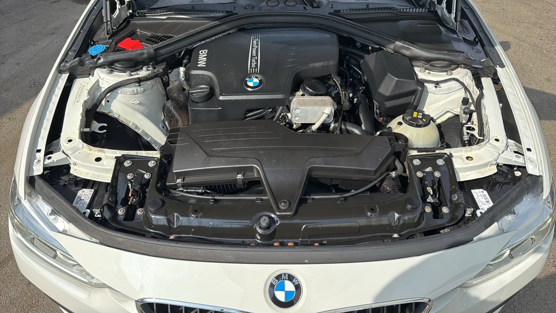 Used 2016 BMW 328i xDrive Sedan AWD/4WD image 23