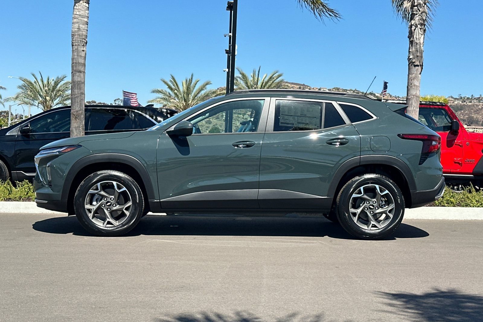 New 2026 Chevrolet Trax LT FWD image 7