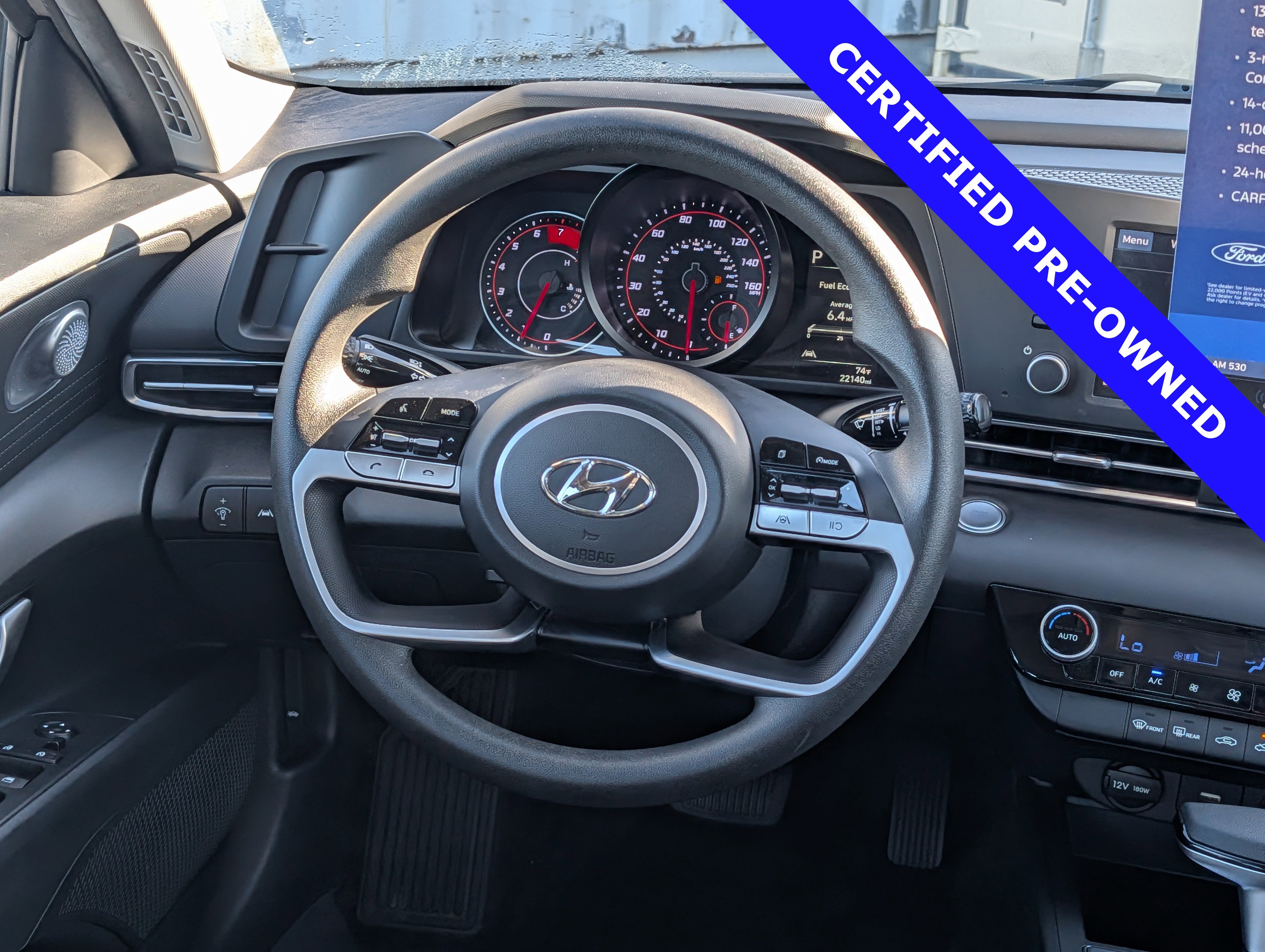 Used 2023 Hyundai Elantra SEL image 15