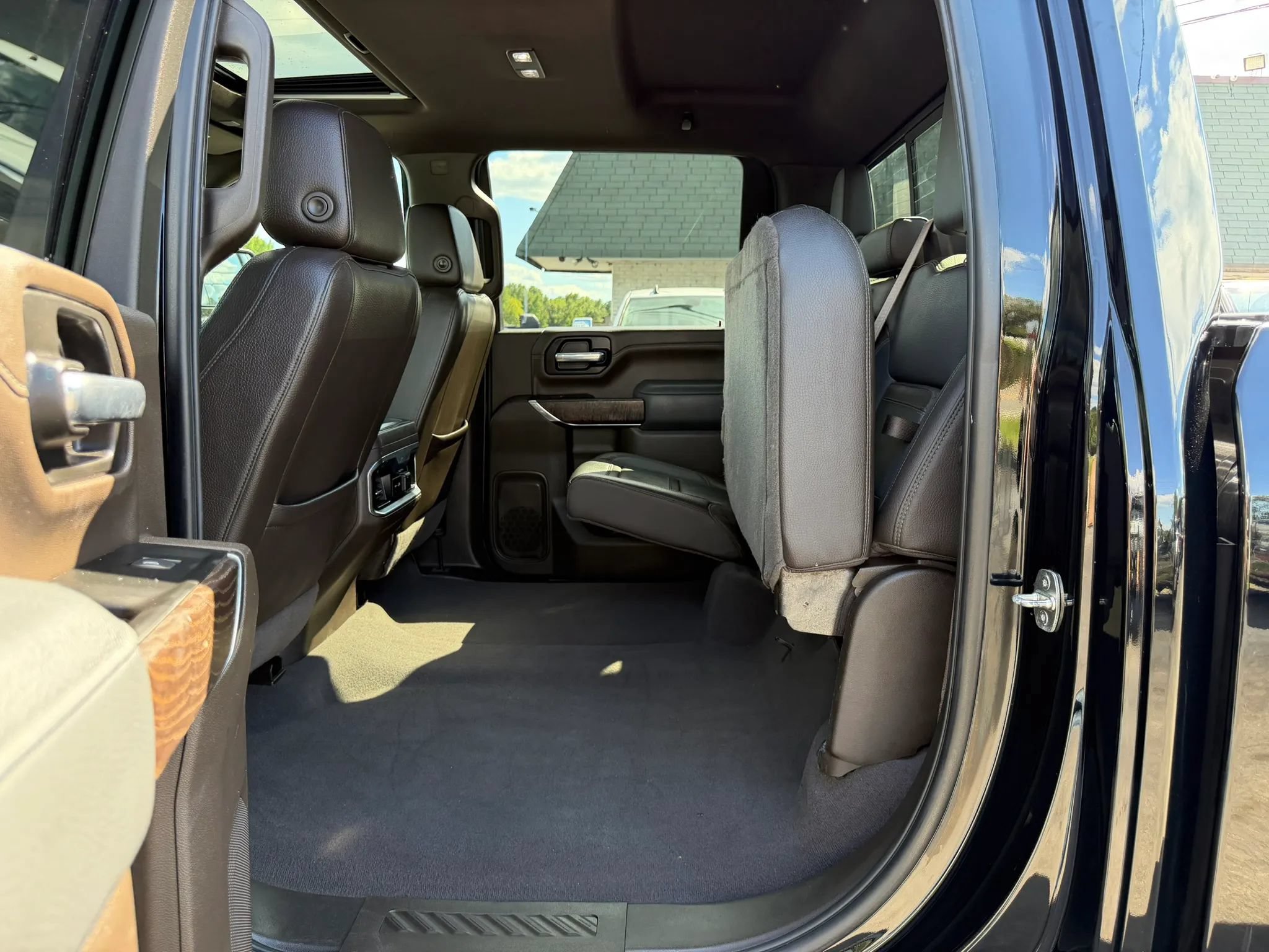 Used 2022 GMC Sierra 2500 Denali w/ Denali Ultimate Package AWD/4WD image 21