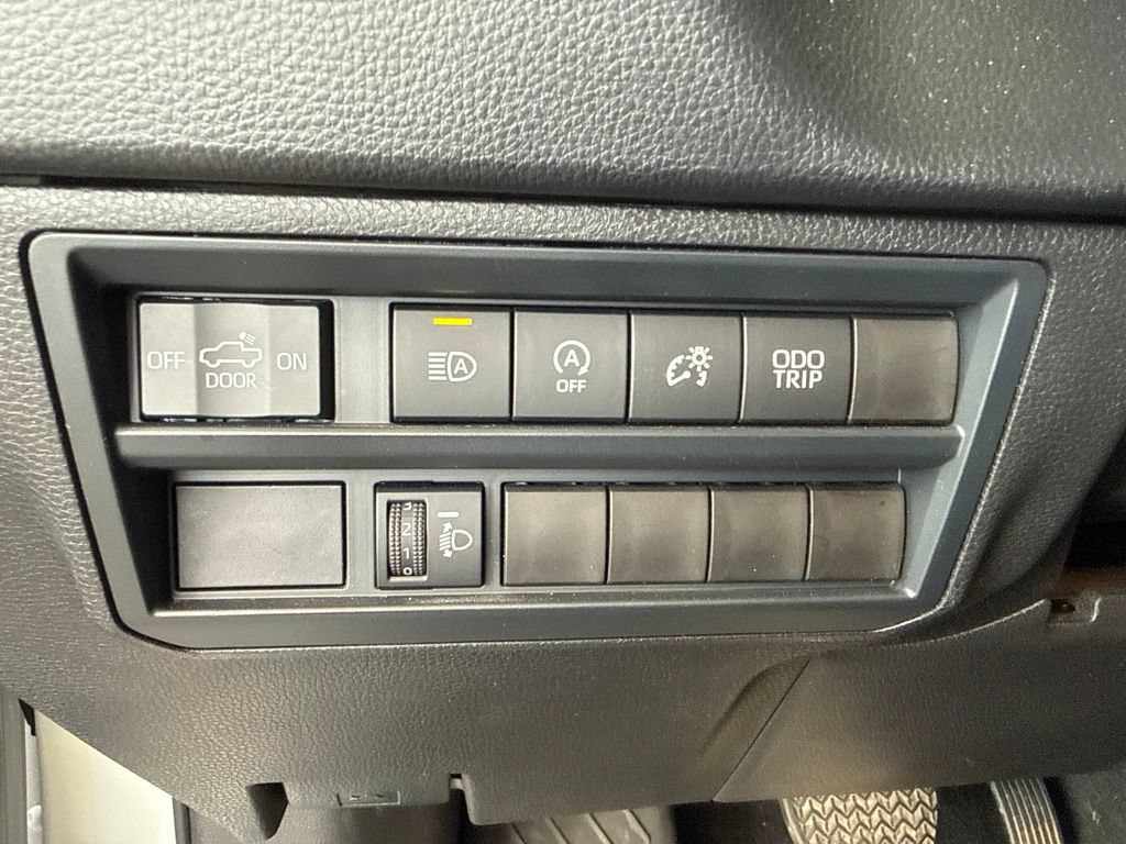 Used 2025 Toyota Tundra SR5 w/ SX Package AWD/4WD image 15