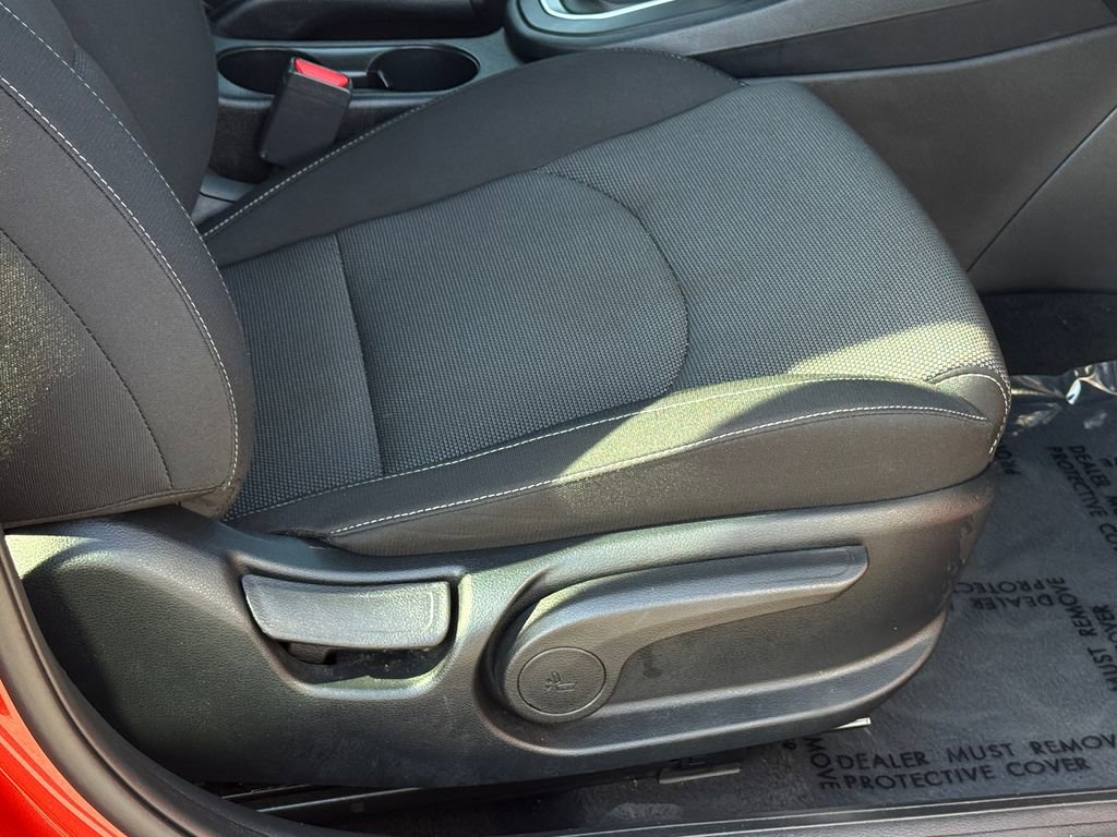 Used 2024 Kia Forte LXS image 9