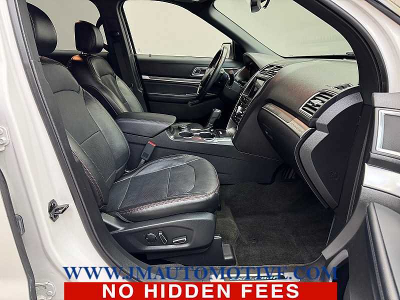 Used 2017 Ford Explorer Sport w/ Equipment Group 401A AWD/4WD image 21