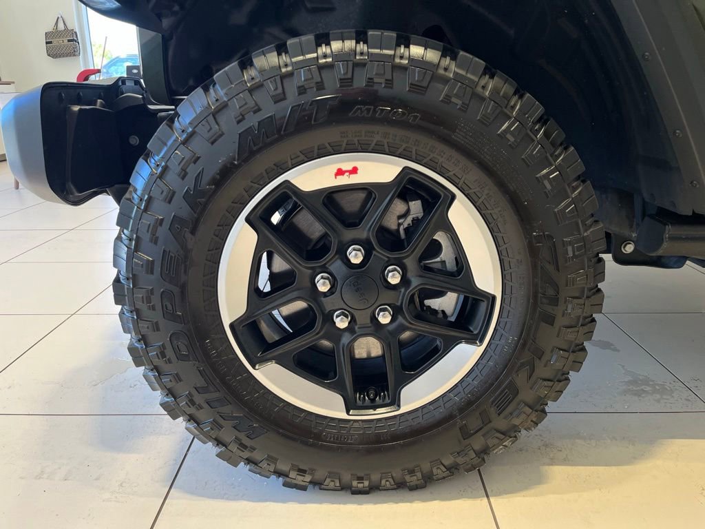Used 2021 Jeep Wrangler Rubicon AWD/4WD image 18